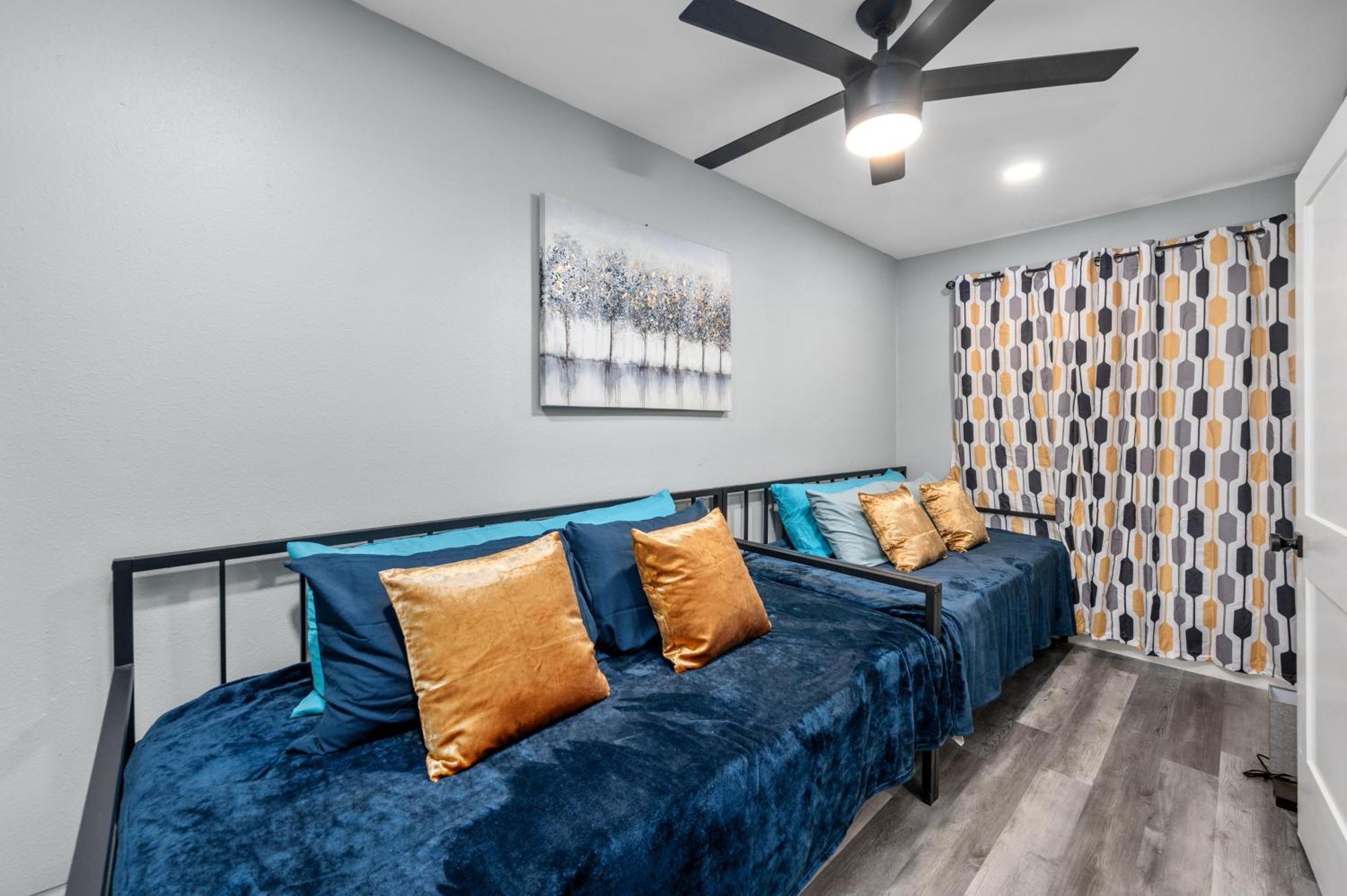Appartement Warm Heights 2Br With Pool & Free Parking à Houston Extérieur photo